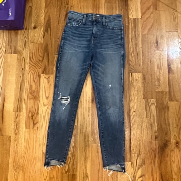 Madewell Curvy High Rise Skinny Jeans - Picture 4 of 5